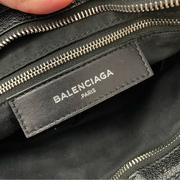 Balenciaga City Classic Metallic Edge Black Leather Hand/Shoulder Bag Medium - Picture 6 of 14